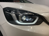 LEDヘッドライトで夜道も安心!