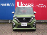 夜間の運転も明るく安心のLEDヘッドライトとフォグランプ装備☆