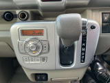 オートエアコンはうれしい装備です♪