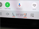 フロント・シートヒーターに加え、ステアリングホイール・ヒーターも装備。厳寒の地、北欧スウェーデン発祥のブランドならではのアイテムです。