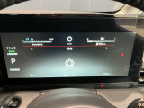 モニター式メータパネルです。回生モニター等様々な情報表示を変更できるデジタルスピードメーターとなっております。