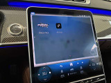 バックカメラにより駐車時の後方確認も楽にできます。