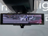 バックカメラの映像が映りますので後方視界の確認がしやすいです。