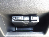 音声案内タイプETC装備☆最近はETC搭載車専用の高速道路出入り口も増えてきました。ETCがあれば、キャッシュレスで料金所をノンストップで通過できます。