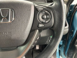 クルーズコントロールを装備しています。高速道路などで一定の速度で走ってくれるので運転が楽ですよ!速度を設定できますので、スピードの出しすぎにも注意できます。