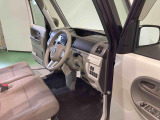 納車前にはプロのメカニックが点検、整備を行いますので安心してお乗り頂けます!!