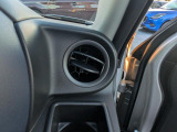 運転席のエアコン吹き出し口です。