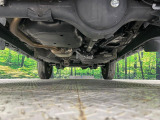 【本州仕入れ】のお車ですので、エンジンルームや下回りのサビも比較的少なく、お車を長く乗りたい方にぴったりの1台となっております♪
