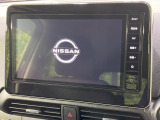 【大画面ナビ】人気の大型9インチナビを装備。存在感のある大画面はインパクト大!ナビ利用時のマップ表示は見やすく、テレビやDVDは臨場感がアップ!いつものドライブがグッと楽しくなります♪