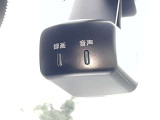 ドライブレコーダー装備です!もしもの時やあおり運転など、映像記録は証拠になるのであると安心ですね!