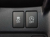アイドリングストップ機能がついているので、停車時にエンジンを止めて燃料消費を抑えます。環境にもお財布に優しいですね♪