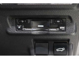 スッキリ装着されたビルトインタイプのETC!高速道路走行の料金所をノンストップで通過できます。※ ETCカードのお申し込みも当社にお任せ下さい!