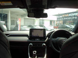見通しのよいすっきりとした視界で、運転のしやすさは疲れにくさにも繋がりますよ♪