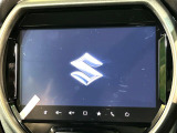 【メーカー純正ナビ】インテリアに溶け込むスタイリッシュな「専用設計」メーカーナビを装備♪視認性や操作性など基本性能にも優れ、より上質なカーライフをお楽しみいただけます。