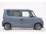 県内13店舗にて常時500台以上ダイハツ車を展示中です。見て、触って、納得のいく一台をぜひ見つけてください。