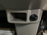 国道1号線沿い(京都方面)にございます。公共交通機関ですと京阪電車「枚方市」(京橋から特急で1駅)よりバス「国道池ノ宮」徒歩約5分です。
