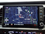 ホンダ純正ナビなのでダッシュボードにスッキリと収まっています。土地勘の無い所でも道に迷わず安心ですね!