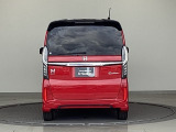 現車を確認できる方へ販売いたします。当社サービススタッフにて純正部品を使い点検整備を実施し、その後、ご納車させていただきますのでご安心してご利用いただけます。