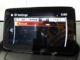 Bluetoothに接続することで、スマートフォンに入っている音楽アプリを車内で楽しめたり、通話が出来ます♪