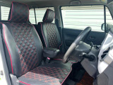 運転席シート廻りは使用感も少なく、良好な状態となっています。丁寧に使われていたことがよくわかりますね。