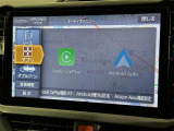 スマホとクルマをつなぐことで、これまでのナビに加えて、いろんなサービスが楽しめます。