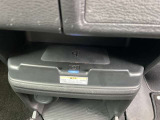 置くだけ充電(オプション)ついております