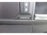 英国のオーディオメーカーMERIDIAN Audioは、その優れたサウンドで高い評価を受けています。数々の受賞歴を誇る同社のサウンドシステムは、長年にわたる音響心理学の研究をもとに、リアルなサウンドを実現。