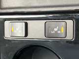 【シートヒーター】寒い日に重宝するシートヒーター!エアコンより早く温まってくれるので寒がりの人も安心ですね♪エアコンの温風は乾燥するから苦手、という方にもをおすすめです。