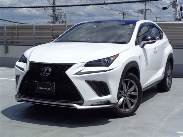 NX 300h Fスポーツ 4WD