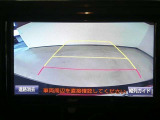 バックモニター付き。 車両後方の映像が画面に表示されるので、車庫入れが苦手な人も安心です。ただし、目視確認もお忘れなくお願いいたします。