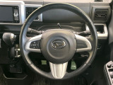 【純正革巻きステアリング】上質な革を使用することで、手にしっかり馴染みとても運転しやすいハンドルです♪