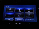フルセグテレビ搭載。DVD・CD再生にも対応しています。