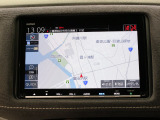 【純正8インチナビ】使いやすいナビ操作にオーディオ機能も充実!Bluetooth接続で運転中のハンズフリー電話や好みの音楽を車内に流す事が出来ます。ラインナップや車種に応じて豊富な機能が使用可能♪