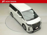 両側パワースライドドア付きだから、狭い駐車スペースなどでの乗り降りラクラク♪小さなお子さまのいるご家庭には嬉しい装備です。