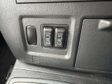 【シートヒーター】寒い日に重宝するシートヒーター!エアコンより早く温まってくれるので寒がりの人も安心ですね♪エアコンの温風は乾燥するから苦手、という方にもをおすすめです。