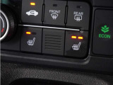 ◆シートヒーター◆寒い季節にピッタリなのが、このシートヒーター!座面を温め快適に。寒い季節もドライブが楽しくなります。