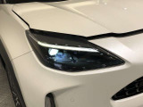 LEDヘッドライト装備:点灯の瞬間から最大光量を発揮し、突然暗くなるトンネルなどでの安定感を高めます!