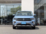 一目でVolkswagenとわかる顔です!
