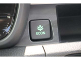 ECONスイッチの効果とあなたの運転で、クルマと力をあわせ「燃費向上=ガソリン代の節約=CO2 削減」のチャレンジをお楽しみください。