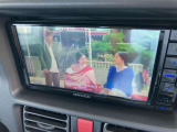 テレビ視聴可能です。お出かけの際に、みんなでテレビを見ながらのドライブは楽しいですよね!