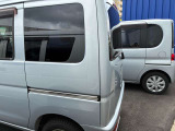 Lpa(エルパ)西側駐車場より直進50m!広い展示場で、ごゆっくりと車両をお選び下さい!お買い物のついでにお気軽にお立ち寄りください♪ドゥーカーズK無料TEL0078-6003-283309 LINE:https://lin.ee/d9KIuRC