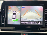 【アラウンドビューモニター】車を上から見下ろしているかのような映像で周囲の状況がひと目で確認、狭い駐車場に駐車するときも安心です♪♪障害物などがあると警告音がなりますので安心して駐車が出来ます★