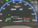 視認性の良いメ-タ-を採用しており、快適なドライブをサポ-トします♪