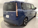 スライドドアなら狭い駐車場でもドアをぶつける心配がありません。ステップが低く乗り降りもしやすいです。