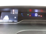 デザイン性に長けており、分かりやすて見やすいスピードメータです。