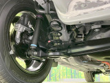 お車を安心してお乗りいただく為には、足回りの定期点検が欠かせません。サービスサポート(有償保証)では無料点検もご提供しており、安心のカーライフをお過ごしいただけるサポート体制が整っています。