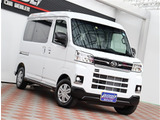 入庫時・販売時・納車前に、弊社基準の68項目に及ぶ点検整備を実施しております。