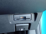 【ETC2.0車載器装備】 高速道路・首都高速、アクアライン走行時に便利な、ETC2.0装着車です。