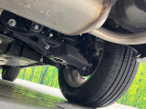 お車を安心してお乗りいただく為には、足回りの定期点検が欠かせません。サービスサポート(有償保証)では無料点検もご提供しており、安心のカーライフをお過ごしいただけるサポート体制が整っています。