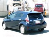明るく広々、落ち着いた店内では、中古車のご検討・ご購入のほか、携帯電話(au)の購入等、様々なご相談に幅広く応えていきます♪